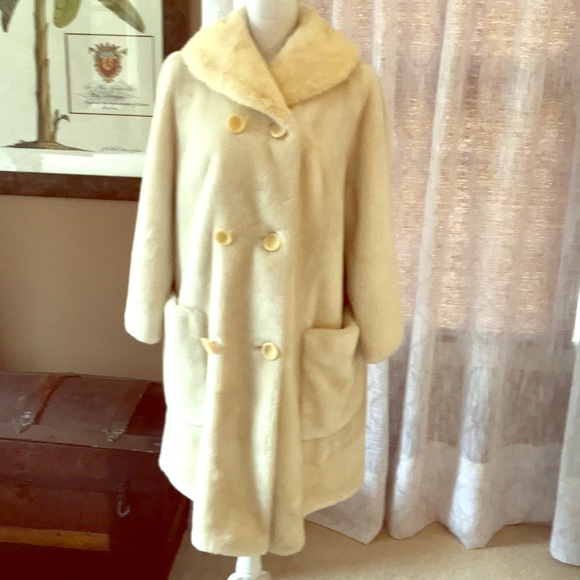 Borgana Jackets & Blazers - Vintage Borgana Swing Coat 1960’s